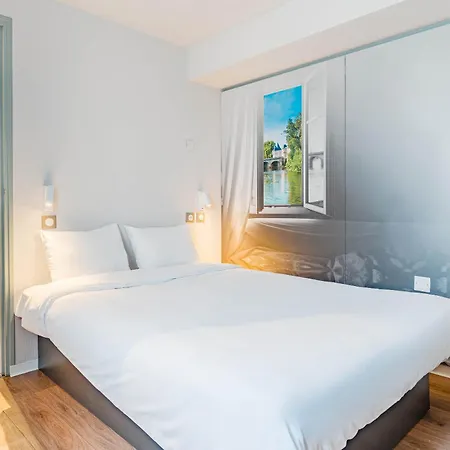 B&B Hotel Chatellerault 2* Châtellerault