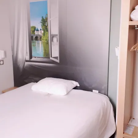 B&B Hotel Chatellerault Châtellerault