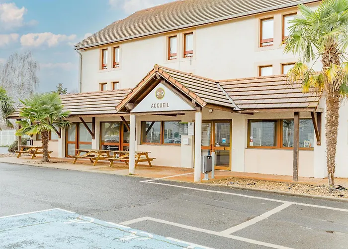 Hotel B&B Hôtel Chatellerault 2*