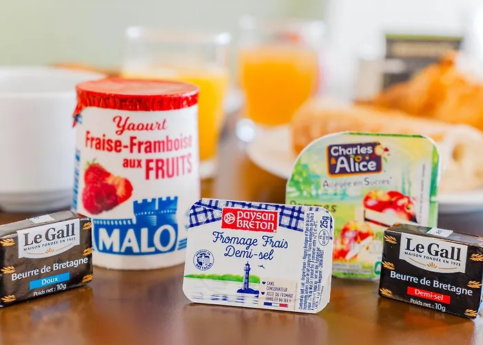 B&B Hôtel Chatellerault Hotel