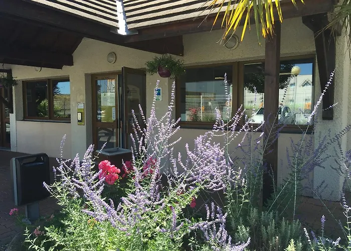 Hotel B&B Hôtel Chatellerault 2*